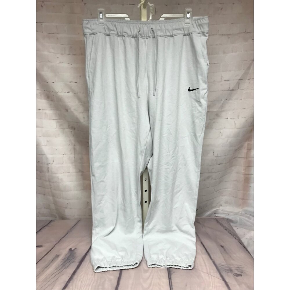 Nike Sportswear Essential Loose Fit Mid Rise Women Size 2X Cotton Jogger White